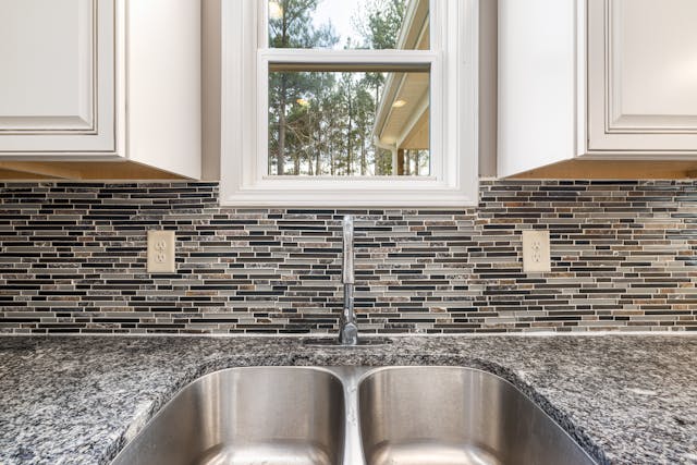 Σιδηροκατασκευές: Αντοχή, Αισθητική και Ευελιξία για Κατοικίες και Επαγγελματικούς Χώρους